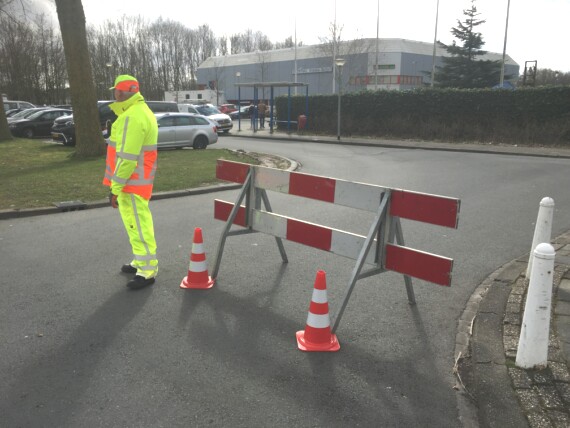 Schrikhekken en Verkeersregelaar Huren